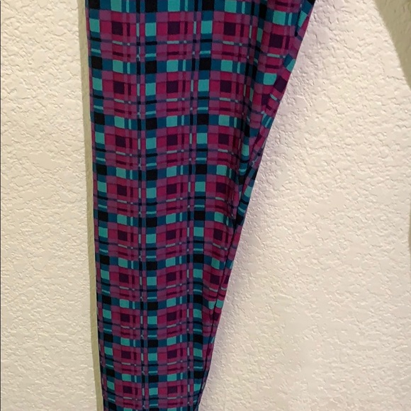 NWT LuLaRoe Tall and Curvy Leggings - Picture 4 of 4